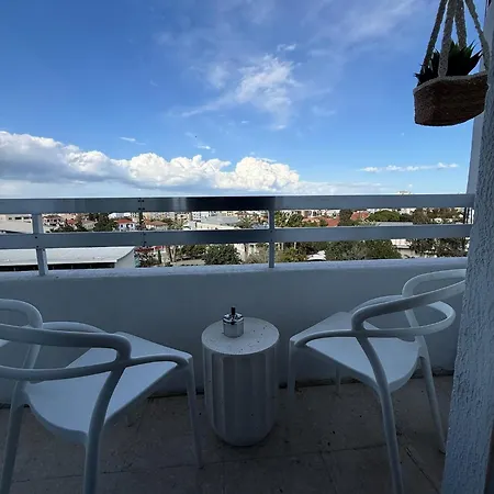 Vibes - 3br Spacious *